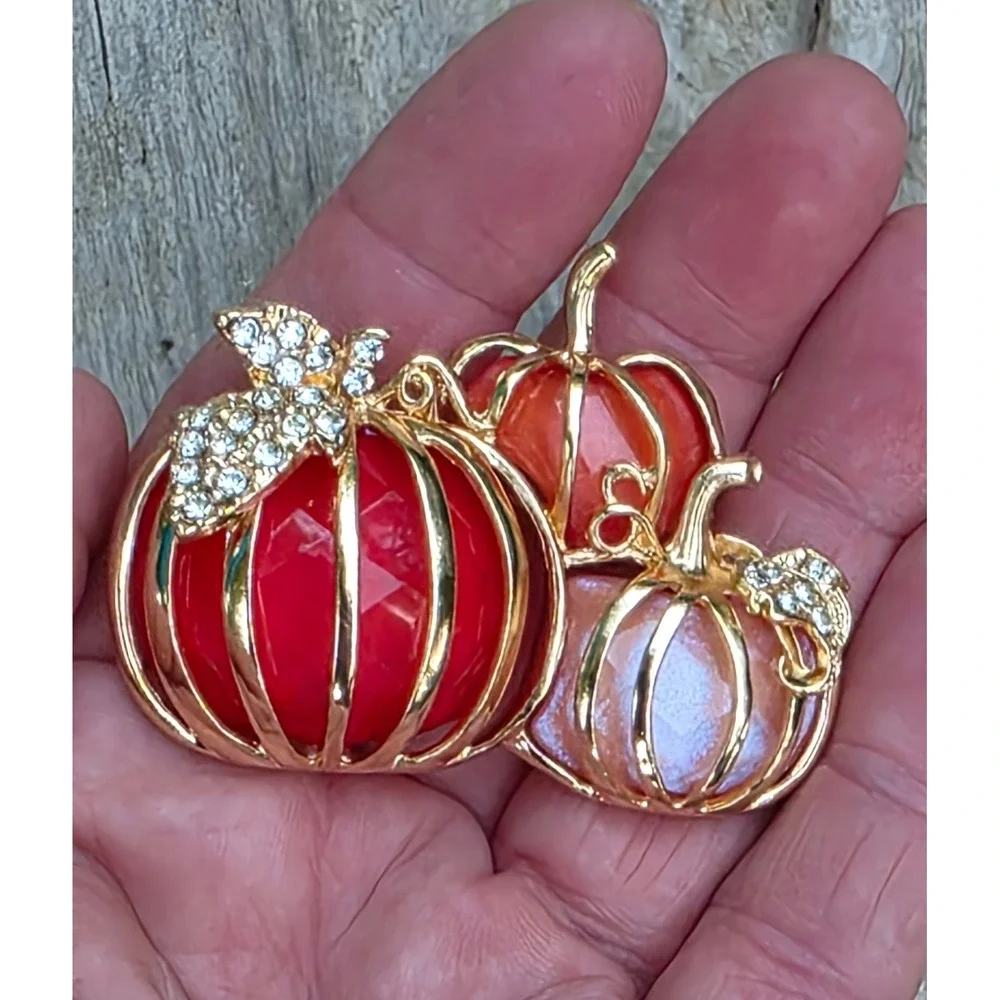 N/A whimsical pumpkin